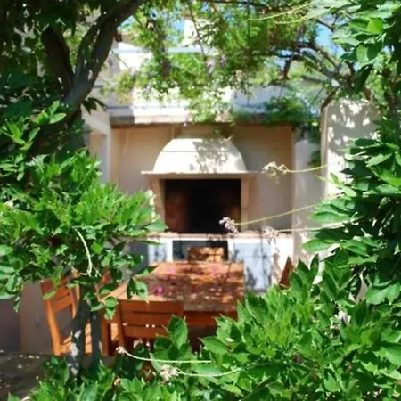 Calamba By The Pearls Collection Villa Saint-Tropez